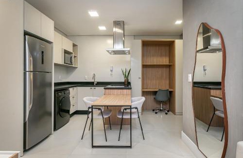 Santo Antonio de Lisboa Apartment | Swimming Pool with Sea View | WI-FI 400mb #SAL02