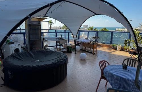 Ashdod Apartment | Swita Nir - Hot tub