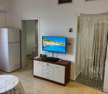 Ashdod Apartment | Swita Nir - Hot tub