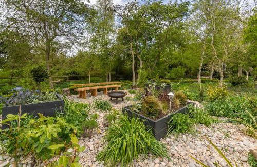 Holme House | Sybil Cottage