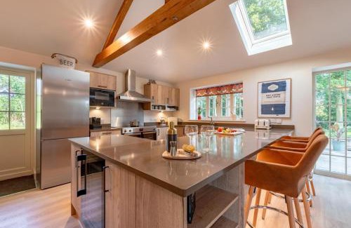 Holt House | Sycamore Barn - Holt