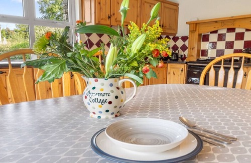 Clifden House | Sycamore Cottage on the outskirts of Clifden