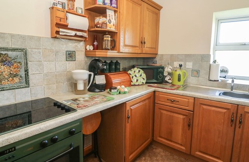 Sedbergh Cottage | SYCAMORE COTTAGE, pet friendly, character holiday cottage in Hawes