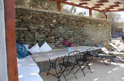 Kini House | Syriani