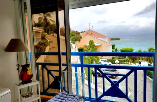 Perinet Apartment | T 3 with view of ilet Gosier and Basse Terre