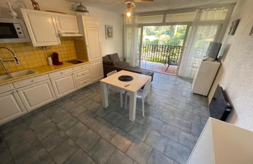 Les Sablettes Apartment | T1 avec Piscine à 300m des Plages pour 4 personnes - Résidence SAINT ELME