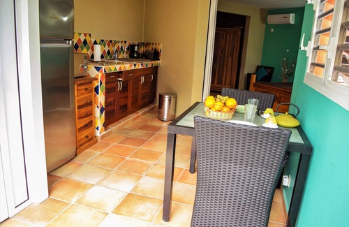 Sainte-Anne Apartment | T1 D'ALICE CLASS 2* 1.2 KM FROM BOURG BEACH