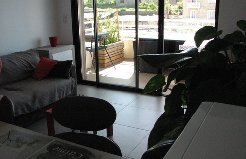 Propriano Apartment | T2 apartment close to beaches and shops.