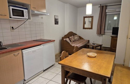 Cauterets Apartment | T2 Apartment with Terrace and Parking in Cauterets