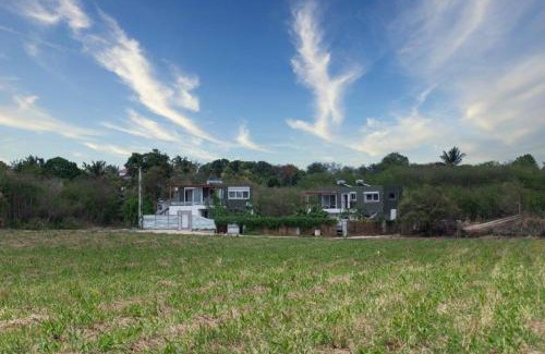 Petit-Canal Apartment | T2 chaleureux & piscine en pleine nature