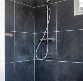 Petit-Canal Apartment | T2 chaleureux & piscine en pleine nature