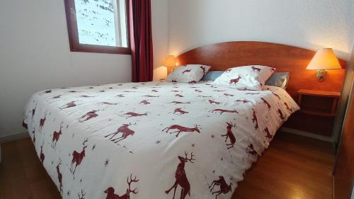 La Mongie Apartment | T2 piscine, terrasse, parking couvert Résidence Pic du Midi