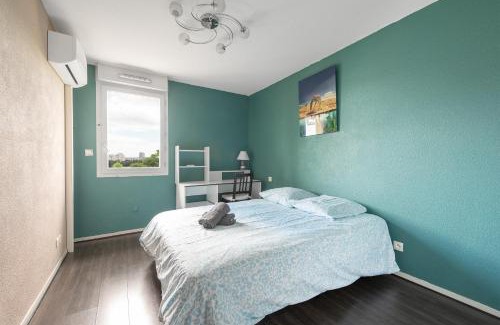 Fontaine-Bayonne-Cartoucherie Apartment | T3 - 2 places de parking - balcon - Climatisation