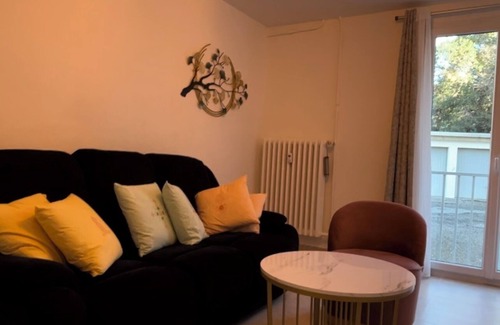 Manosque Apartment | T3 apartment, downtown Manosque