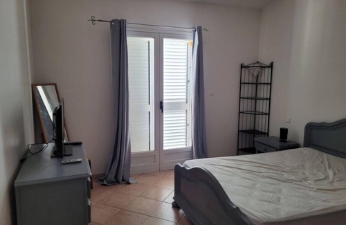 Sartene Apartment | T3 fully equipped in quiet villa 5 min walk from town center