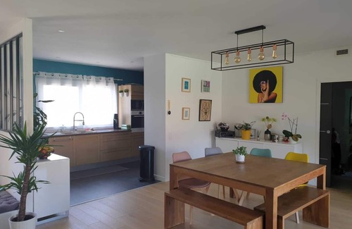 Daux Villa | T5 air-conditioned family villa with swimming pool, garden, equipped fitness room