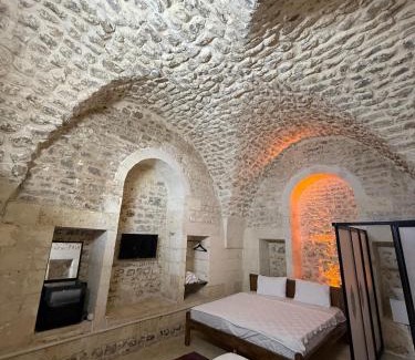 Eyyubiye Hotel | Taştepeler Konak