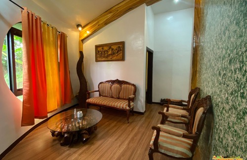 Taal Hotel | Taal Maranan Farmville Inc.