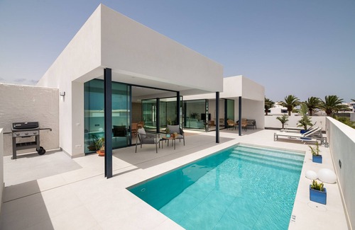 Puerto Calero Villa | Taboire | Luxurious 3 bedroom villa for an exclusive Lanzarote holiday
