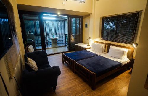 Calamba House | Tagaytay Foothills Cherimoya Farm Staycation