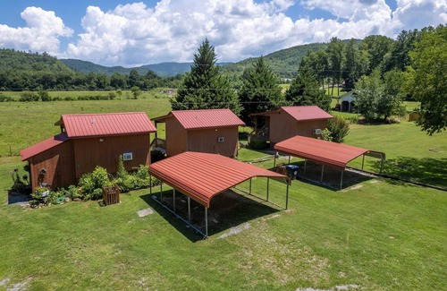 Robbinsville Cabin | Tail of the Dragon Resort Cabins Mountain View #3