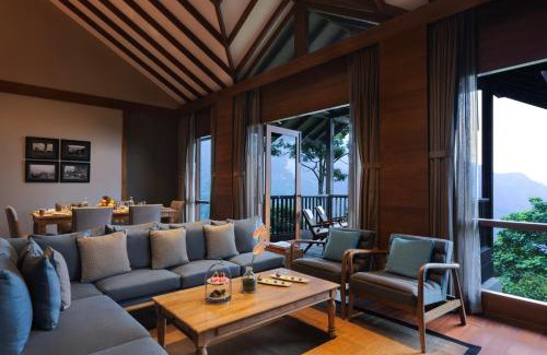 Kurseong Hotel | Taj Chia Kutir Resort & Spa Darjeeling