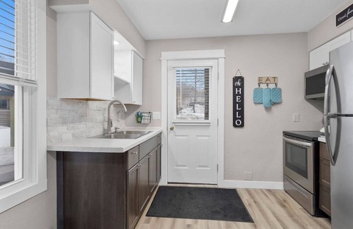 Marquette Apartment | Take In MQT - Convenient Main Apt, Walking Range!