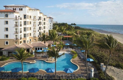 Palm Beach Shores Apartment | Take Your Valentine for a Week Stay at a Fabulous Beach Resort!