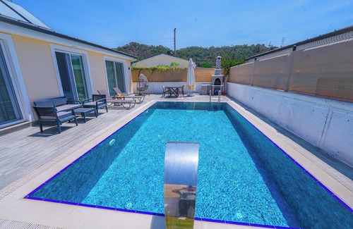 Yaniklar Villa | Talia Mimoza Villa