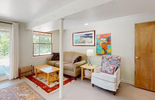 Wellfleet House | Tall Pines