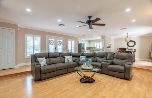 Carrollwood House | Tampa Oasis; 4BR; Heated Pool; Ace Location!