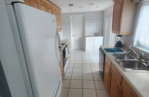 Timberlane Woodlake House | Tampa Travel Hub - TPA Airport tranquility