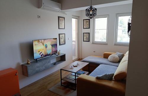 Bitola Apartment | Tangerine Dream Apartment