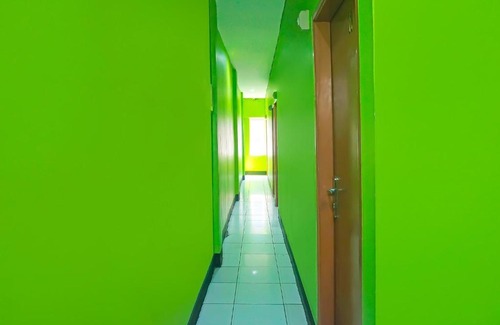 Old Jakarta Hotel | Tangki Residence 2 RedPartner