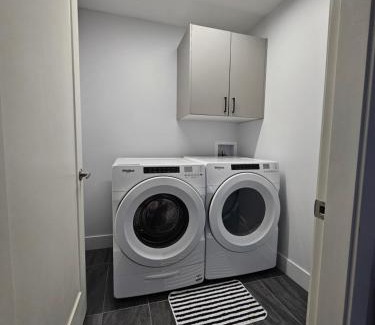 Okanagan-Similkameen House | Tangled Vines Lakeview Retreat