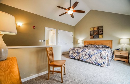 Tafton Condo | Tanglwood Resort 2br suite, Saturday check-in