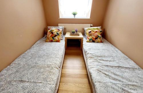 Grunwald House | Tanie spanie przy Targach Poznańskich - zameldowanie bezobsługowe-