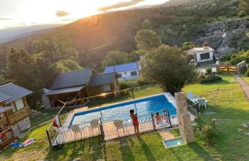 Villa Flor Serrana Ski Chalet | Tanti - Cabañas La Colina