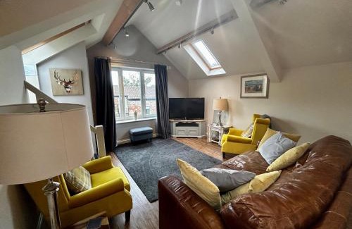 Whixley House | Tanyard Barn - North Yorkshire