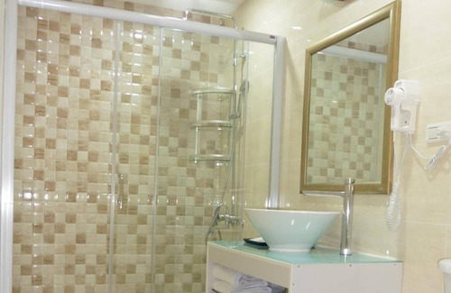 Donggang Hotel | Tapeng Bay Holiday Hotel