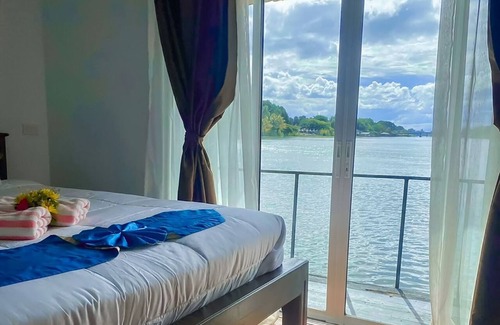 Ban Tai House | Tara Raft Kanchanaburi