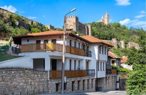 Veliko Tarnovo Hotel | Tarnovka - Guest Rooms