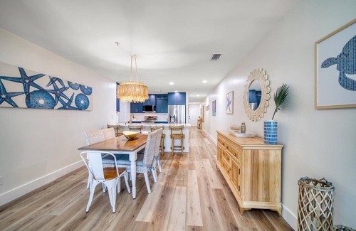 Redington Beach Condo | Tarpon Sky Lounge Luxury Beachfront Penthouse in Redington Beach FL