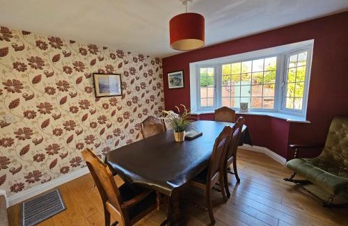 Tarporley House | Tarporley Holiday Cottage