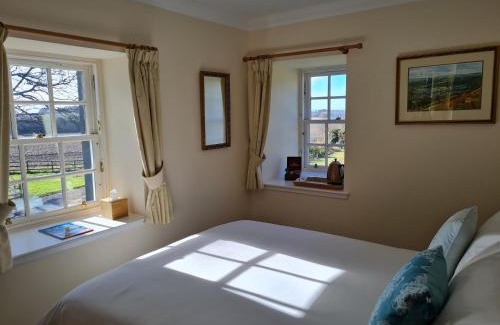 Portmahomack Bed & Breakfast | Tarrel Farmhouse
