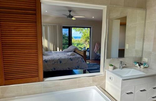 Bonny Hills Villa | Tasman Sea View Bonny Hills