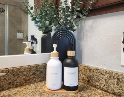 Iowa Colony House | Taste of Texas Luxury Lakeside Beauty