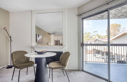 Pasadena Apartment | Tasteful Pasadena 1BR w/Gym & Pool, nr Colorado Ave, by Blueground