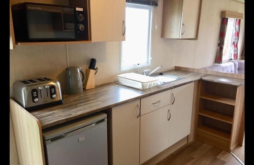 Tattershall Resort | Tattersall Lakes Country Park, 3 bedroom (8 berth) on Lazy Swan close to facilities.