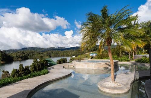 Guatape Hotel | Tau House